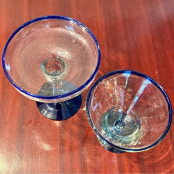 2 Mexican Hand Blown Cocktail Glasses Margarita Martini Blue Rim Recycled Glass - Picture 6 of 12